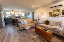 Deby's Apartment