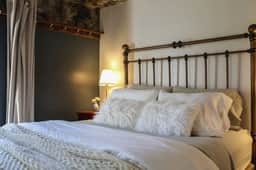 Deby's Cottage