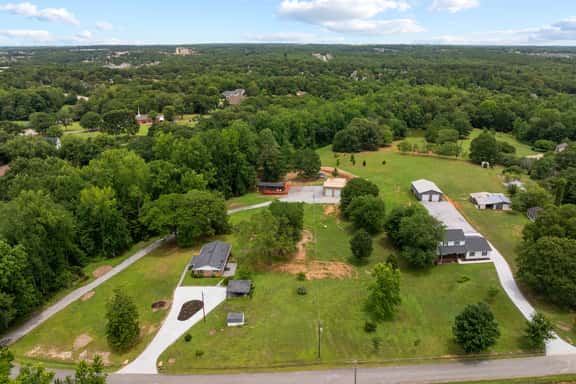 Spacious Multi Family Estate, Sleeps 29; Teams, Reunions - Image 1