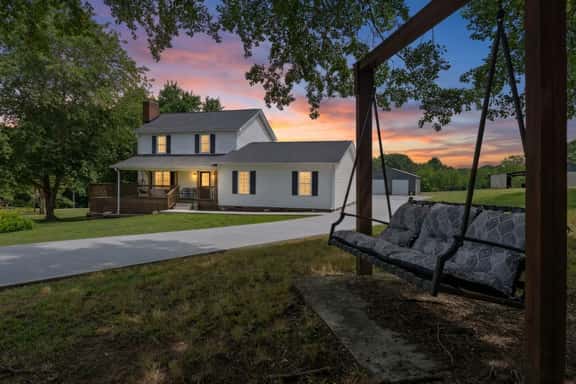 The Farmhouse at Fox Ridge - Image 1