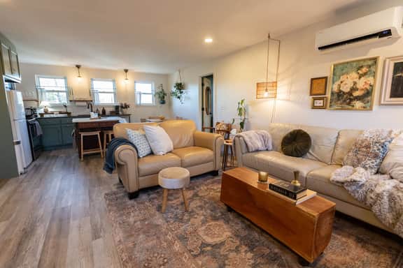 Deby's Apartment