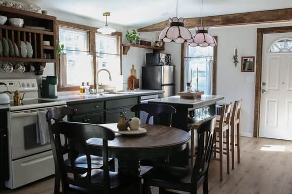 Deby's Cottage