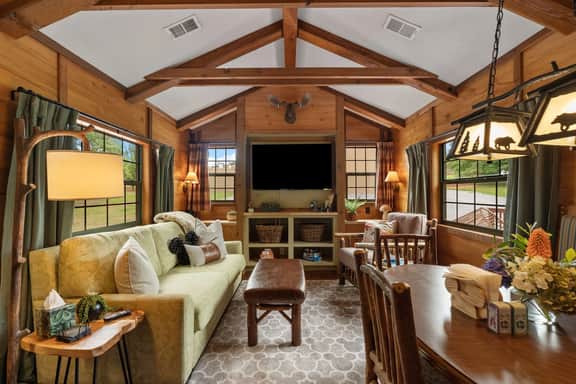 Former Disney Wilderness Cabin at Fox Ridge