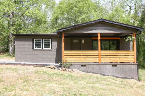Deby's Cottage